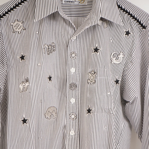 90's Vintage Stud3 Connection w/ Rabbit, Turtle, Snake, Star Patches Size Small - Picture 2 of 8